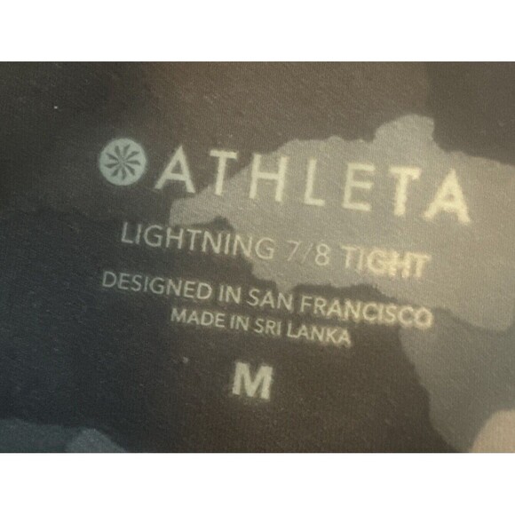 Athleta Lightning Camo 7/8 Tight Athletic Leggings Gray Pockets Size Medium - Picture 3 of 6